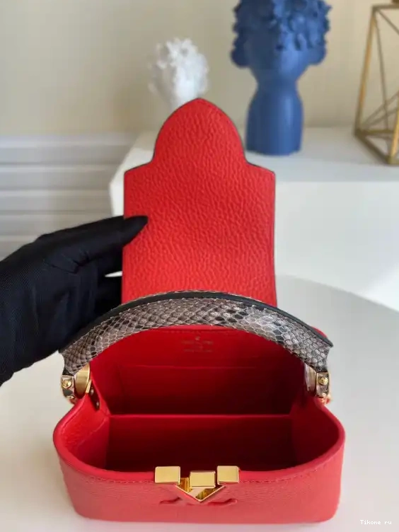 Affordable MINI VUITTON CAPUCINES LOUIS 0511